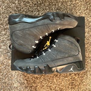 Air Jordan Retro 9 "Anthracite"